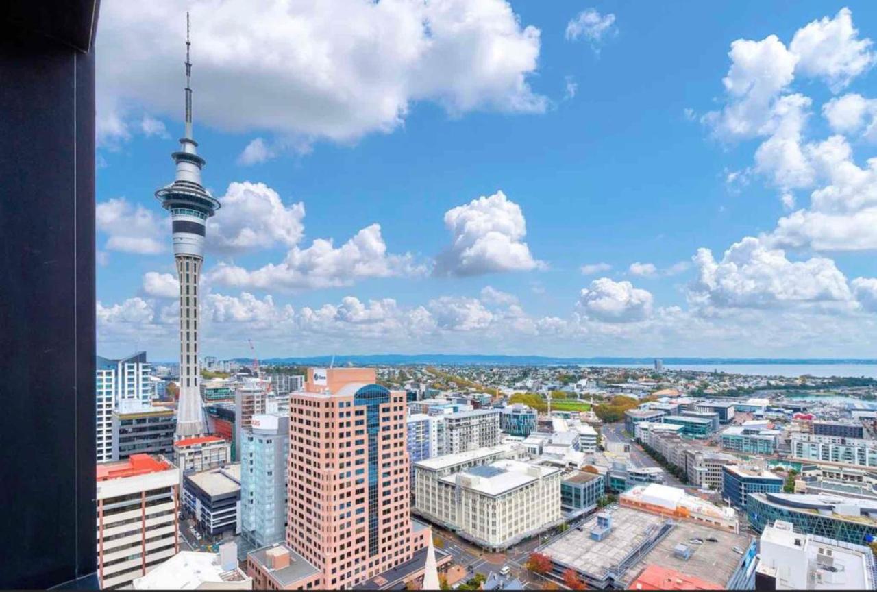 Magnificent Harbour View Skytower View Apartment In Cbd Auckland Esterno foto