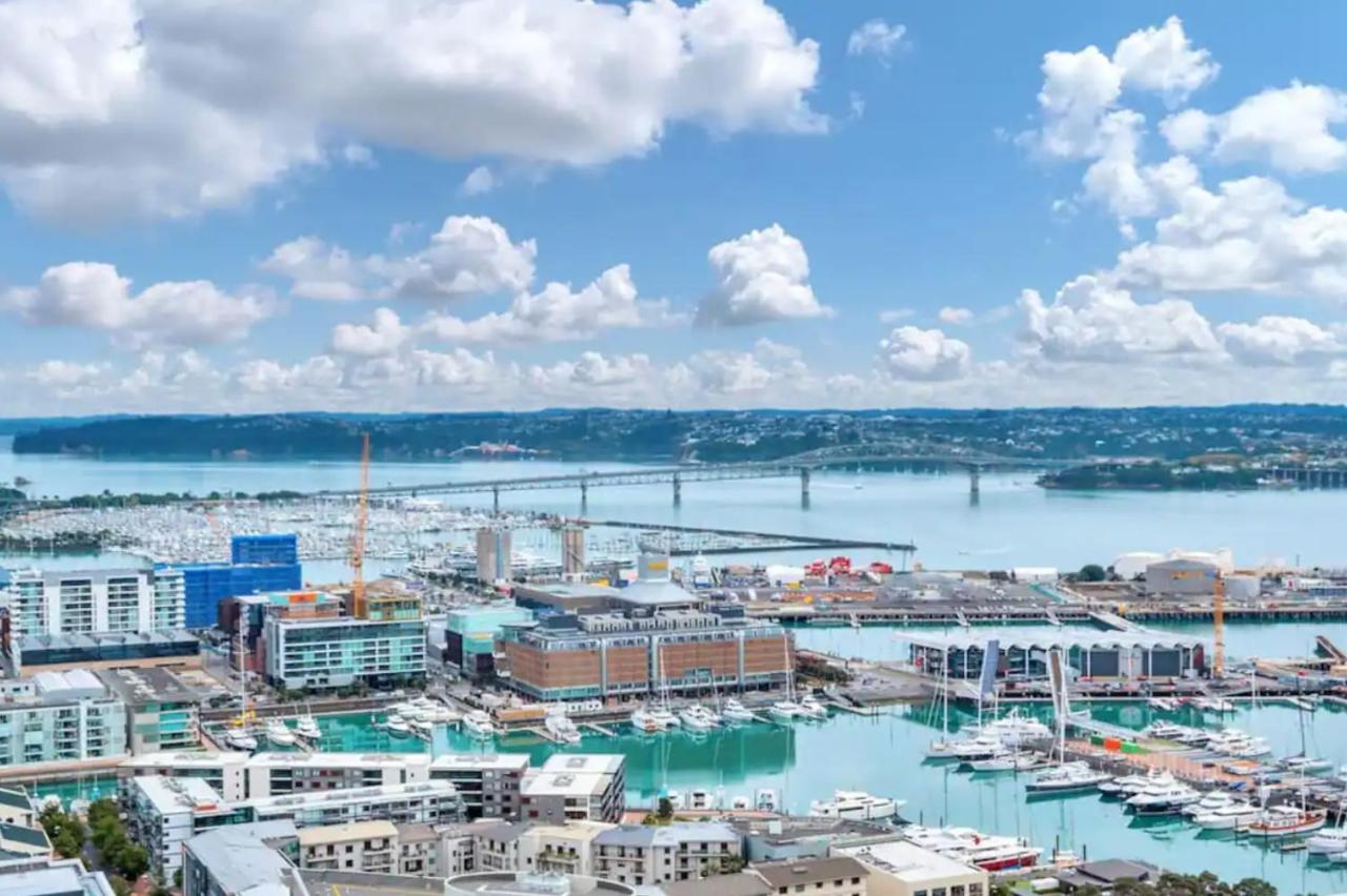 Magnificent Harbour View Skytower View Apartment In Cbd Auckland Esterno foto