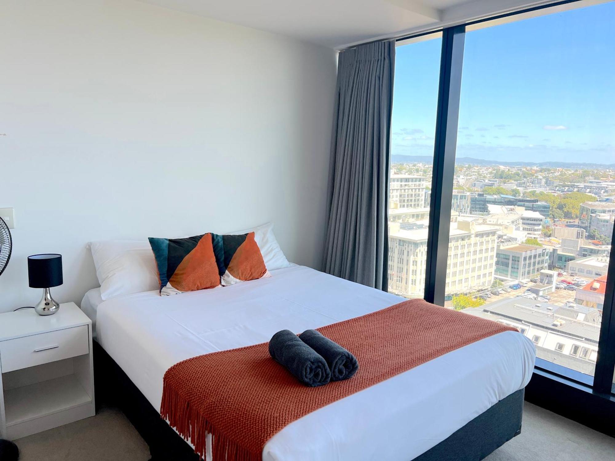 Magnificent Harbour View Skytower View Apartment In Cbd Auckland Esterno foto
