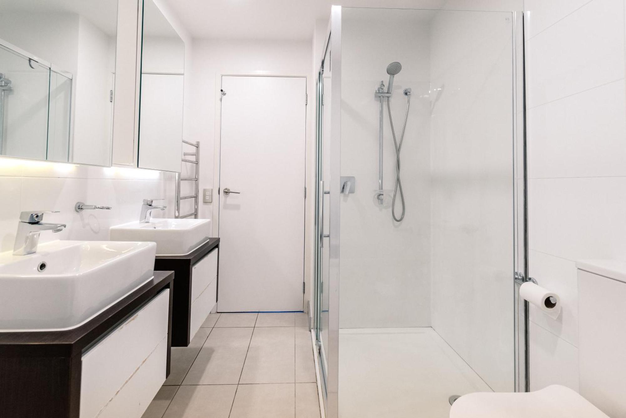 Magnificent Harbour View Skytower View Apartment In Cbd Auckland Esterno foto