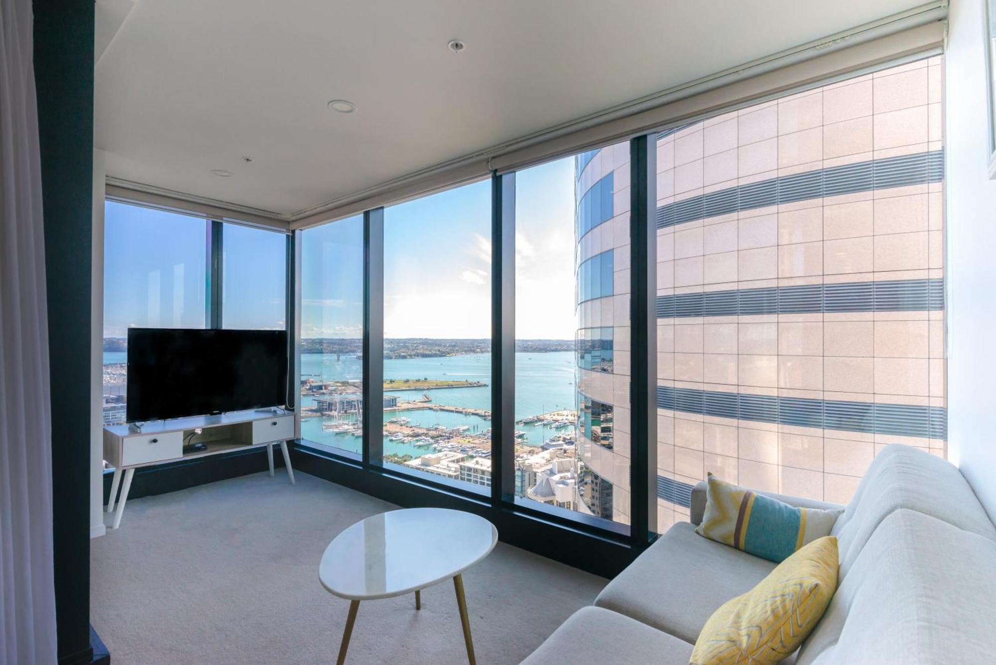 Magnificent Harbour View Skytower View Apartment In Cbd Auckland Esterno foto